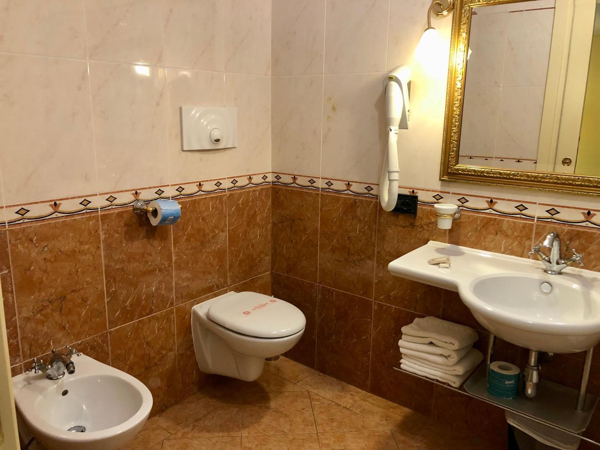 Grand Hotel Osman&Spa e Ristorante il Danubio Atena Lucana Esterno foto