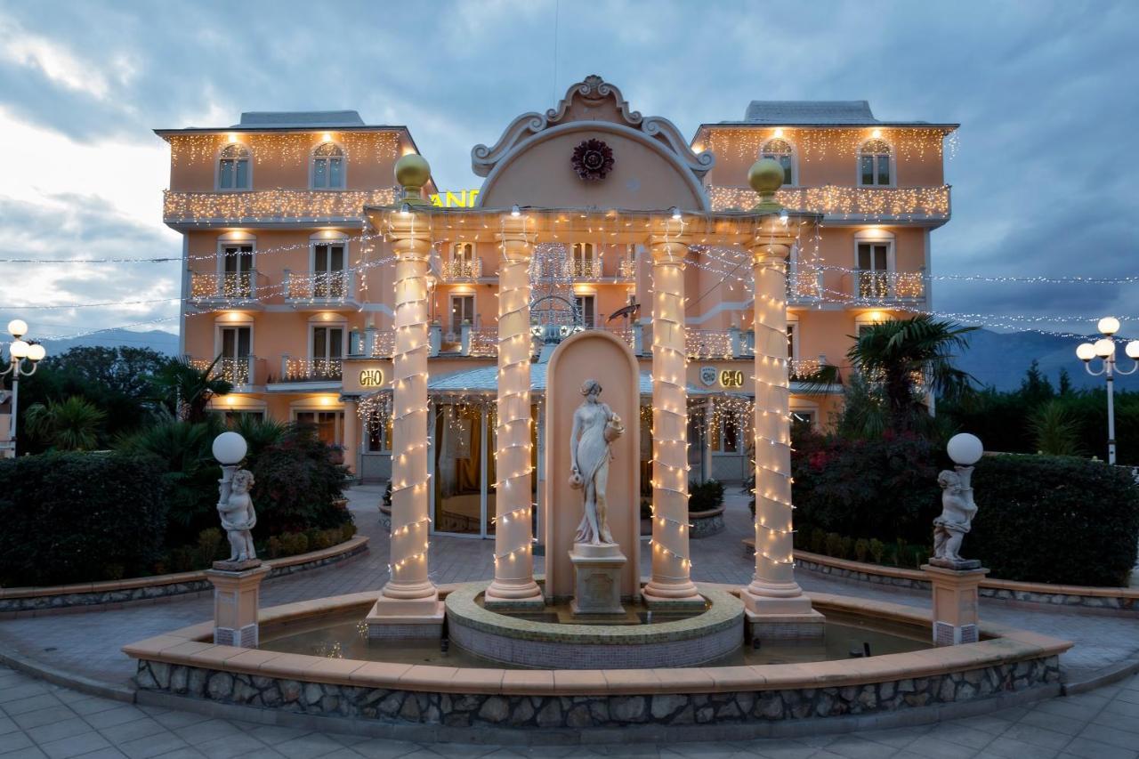 Grand Hotel Osman&Spa e Ristorante il Danubio Atena Lucana Esterno foto