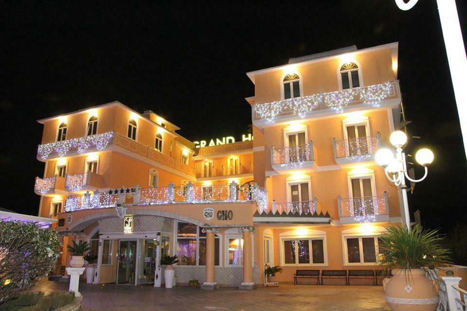 Grand Hotel Osman&Spa e Ristorante il Danubio Atena Lucana Esterno foto